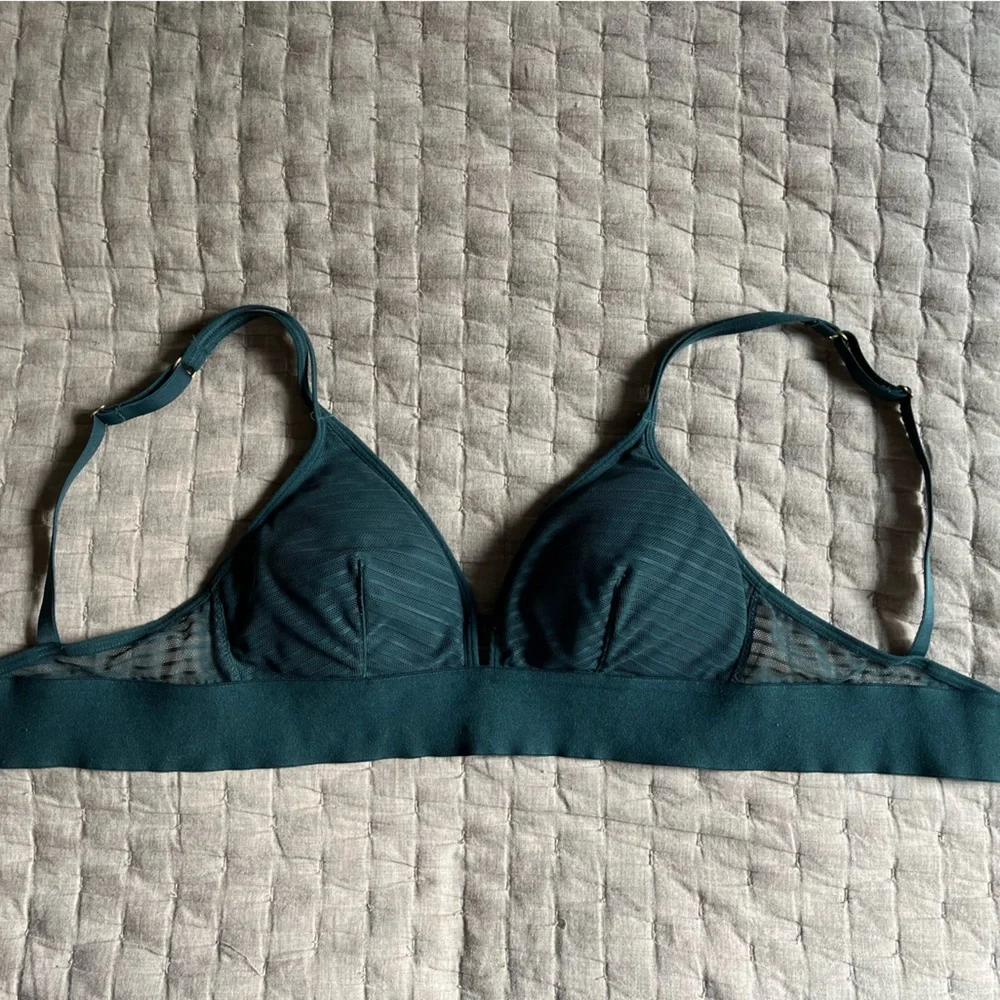 Lively padded bralette - Picture 4 of 6